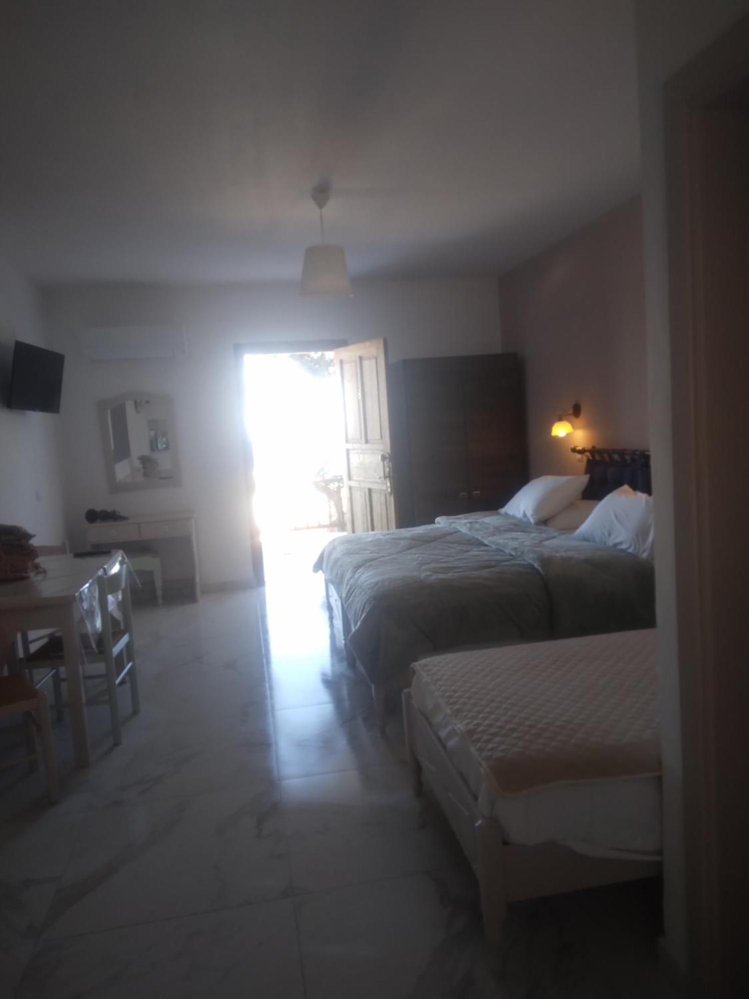 Maria Apartments Amoopí Kültér fotó